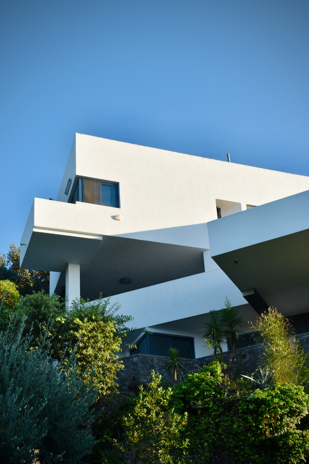 Eco-Modern Residence